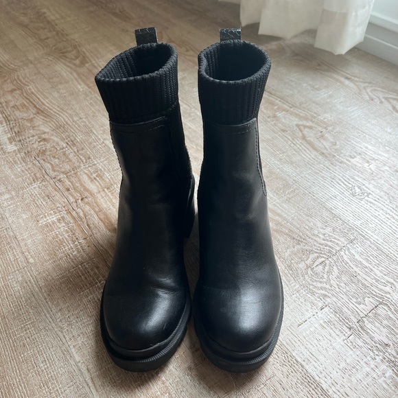 Steven by Steve Madden Black Lug Sole Booties - Picture 4 of 8